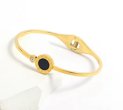 ROMAN NOIR SOLITAIRE BANGLE