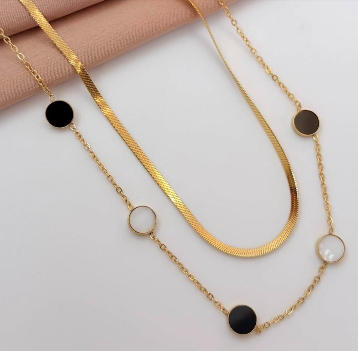 DUAL ESSENCE PENDANT