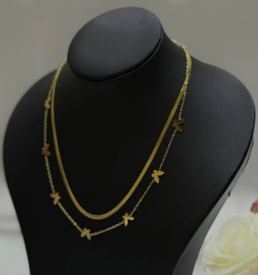 GOLDEN FLUTTER PENDANT