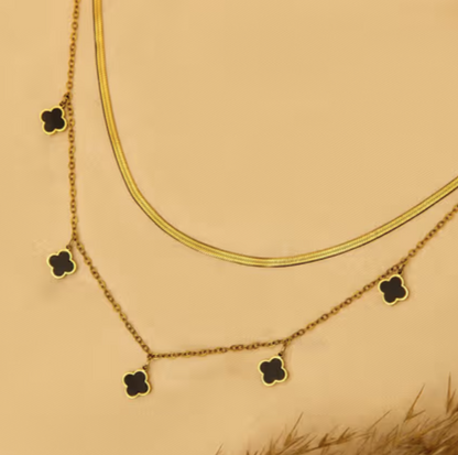 MIDNIGHT CLOVER CHARM NECKLACE