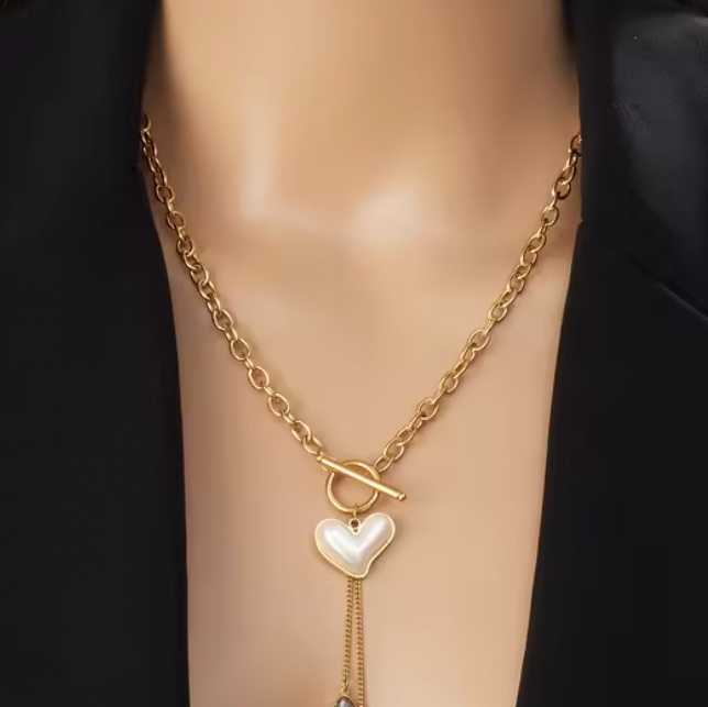 PEARL HEART CHARM PENDANT